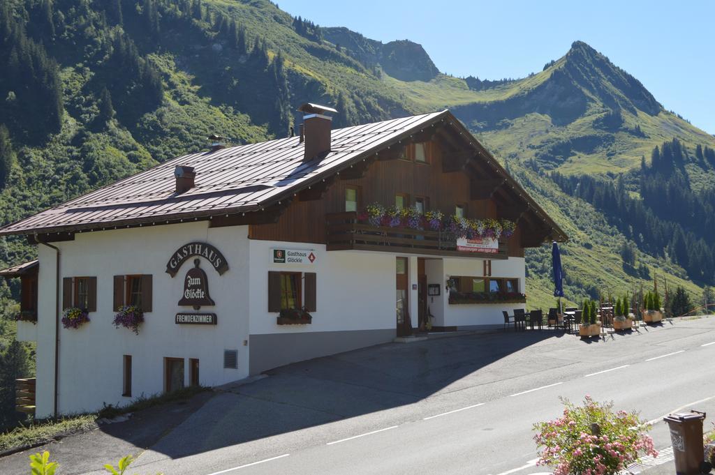 Gasthaus Gloeckle Damüls Exterior foto